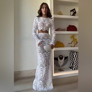 White Floral Lace Skirt And Top 2 Piece Set